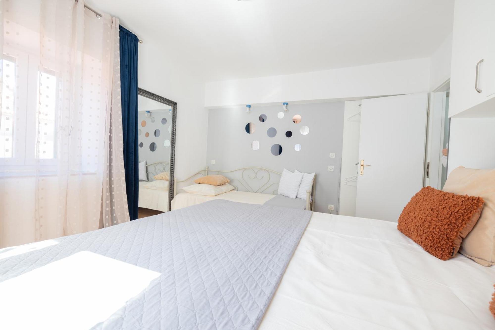 Guesthouse Rebecca Makarska Eksteriør billede